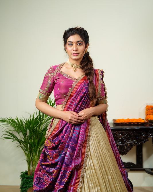 Gold Zarikota Lehenga