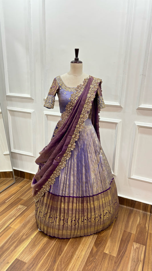 Lavender Kanchipattu Lehenga